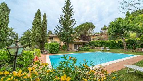 Villa Monica - Foto 1, sunbed, Garden view