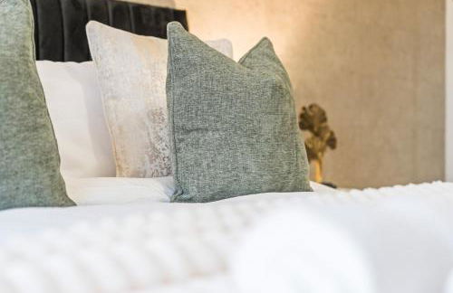 Spacious 4-Bed Home Near Cribbs & Bristol - Foto 47