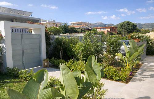 A Private Garden Villa near Athens Airport and the Beach - Foto 19