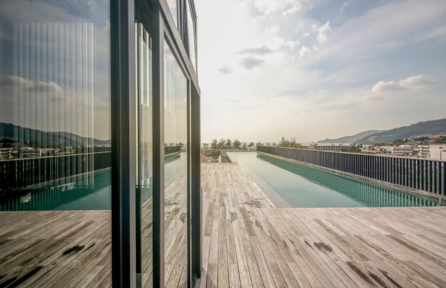 The Deck Patong - Foto 38