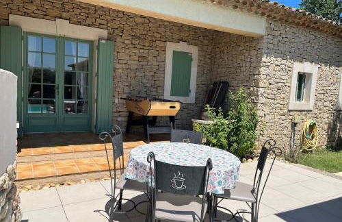 84A - "Mas d'Elise" magnificent villa with pool in the heart of Luberon - Foto 26