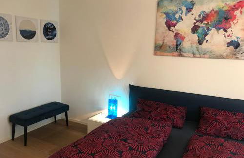 Casa sciliar blu centro paese con parcheggio privato - Foto 2