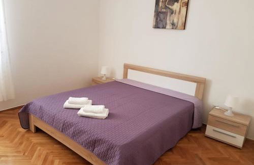 Apartments and rooms Iva - Photo 18