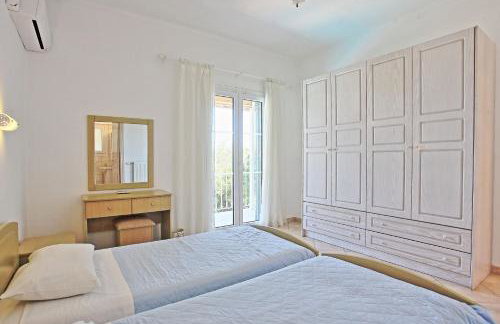 Beach Villa Oneiro - Photo 31