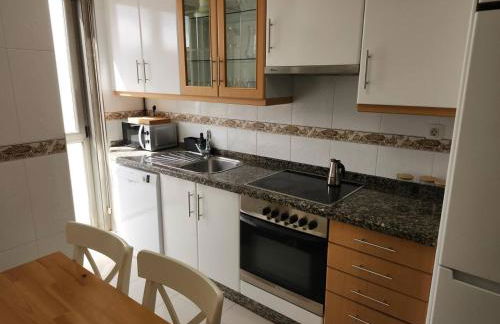 Apto Carballo - NETFLIX y calefacción - Foto 3