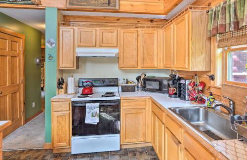 Grand Windham Retreat with Fire Pit and Game Room - Foto 9