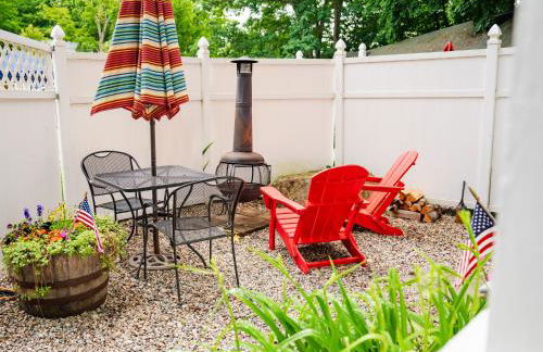 Cottage 7 - Stand Alone Queen Bed Child Loft w Twin Private Bath Kitchenette Pets Allowed Fee applies - Foto 6