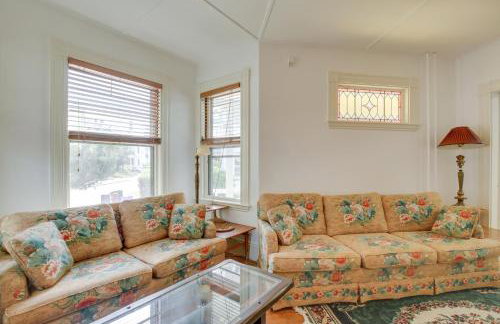 Quaint Beverly Townhome Walk to Beach and Downtown! - Photo 14