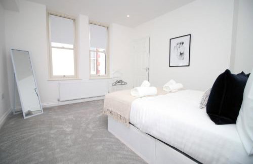 Large City Centre 3 Bed Flat with Parking - Foto 14