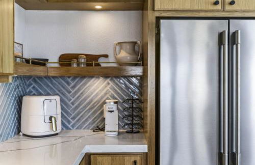 Near Beach Tiki Bar Swings Beautiful Design - Foto 6