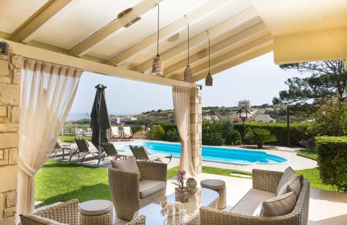 Malena Villa, beach retreat, By ThinkVilla - Photo 3