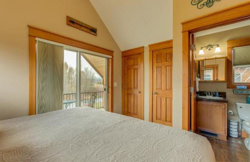 Riverfront Cabin, 4 Mi to Granby Ranch - Foto 13