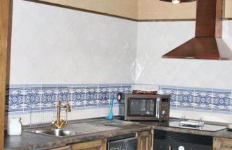 Family Apartment with Mountain View in Hueva - Foto 3