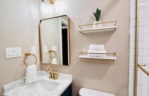 Entertainment District Retreat in Arlington TX - Foto 18