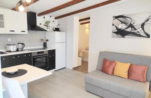 HOLIDAY HOME ZLOPOJE - Photo 26