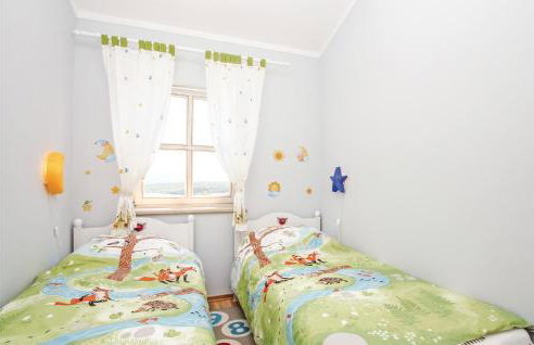 Stunning Home In Malinska With Wifi - Photo 35