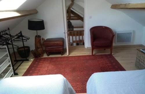 10km to Disneyland - Terrace Parking & Sleeps 4 - Foto 9