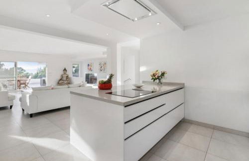 Elevated Living: 5 Br Villa in Ibiza City, 1275 - Foto 21