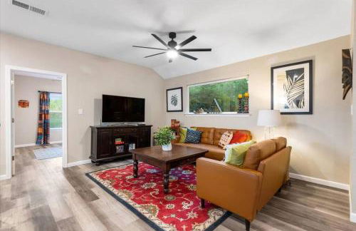 Modern Cabin Nestled in a Pine Forest Near Austin - Foto 99