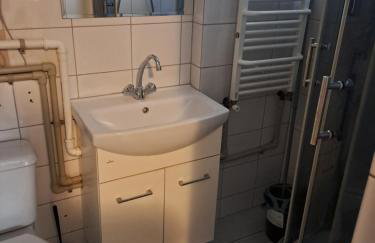 Mały domek - Zielonka - Foto 10