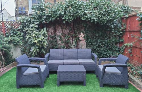London Stratford - Spacious 2 bed flat with secured parking & private garden - Foto 13