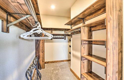 Luxe Spearfish Hideaway Golf, Hike, Explore! - Foto 17