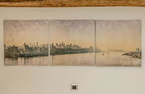 Plaza Apartamentos - Photo 6