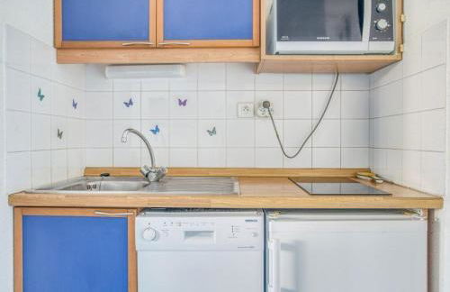 Appartement avec Terrasse et Piscine à 2 pas de la Plage - FR-1-4-567 - Foto 4