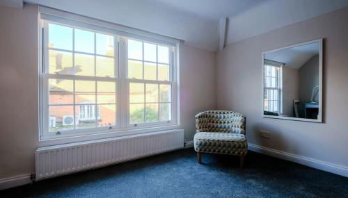 Light and spacious loft apartment in town centre - Foto 4