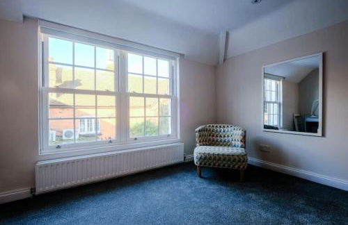 Light and spacious loft apartment in town centre - Foto 4