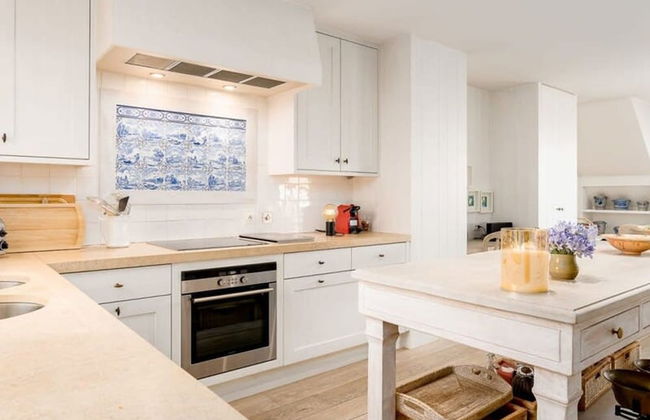 Stunning Penthouse With Free Parking and sea View - Foto 6