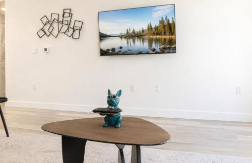 Serene APT 10 Min from Disneyland With Pool & GYM - Foto 42