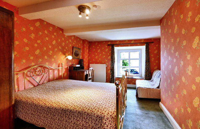 Very Authentic Ardennes House - Photo 8