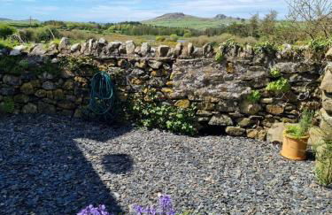 Charming coastal cottage - pet friendly! - Photo 23