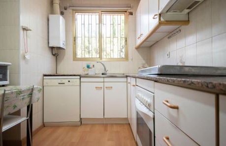 TarracoHomes, TH156 Casa Roser Familiar y con Piscina Compartida - Photo 15