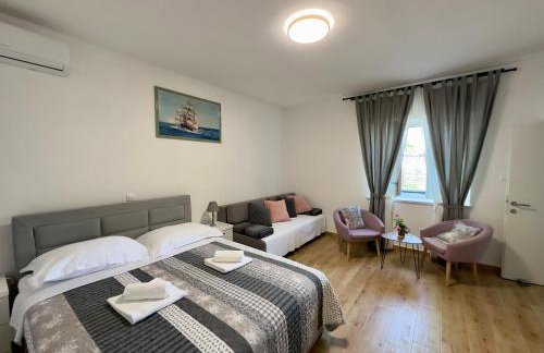 Matek family & studio apartment Rovanjska - Foto 29