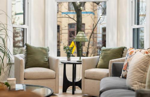 5-Bedroom Home with 2 Kitchens & Rooftop Deck, U Street and Shaw - Foto 35