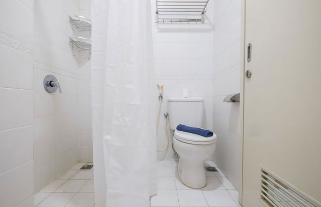 Comfy And Minimalist Studio At City Home Moi Apartment - Photo 11