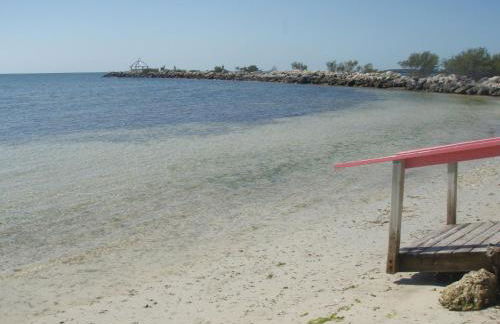 LICENSED MGR - MODERN OCEANFRONT CONDO! BEAUTIFUL OCEAN VIEWS! BEACH RESORT! 2 KING BEDs! - Foto 35