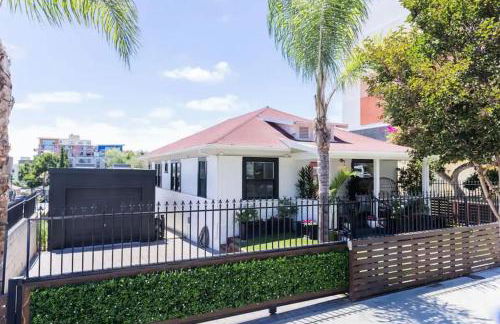 Little Italy 3BD Home with Huge Patio & Backyard - Foto 15