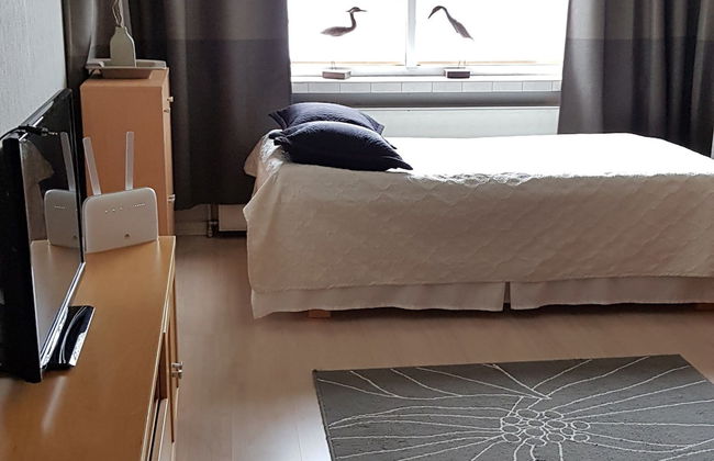 Cosy studio in front of a small church - Foto 2