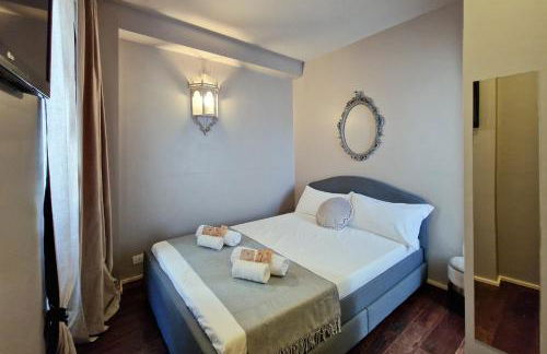 Luxury in the Center by Host Hero - Foto 9