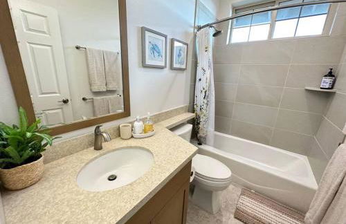 New 4 Bedroom Home with Ocean and Gorgeous Mountain Views in the gated community of Mauna Olu - Foto 58