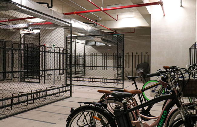 w Spectacular 2BR in the Heart of Miraflores - Photo 25