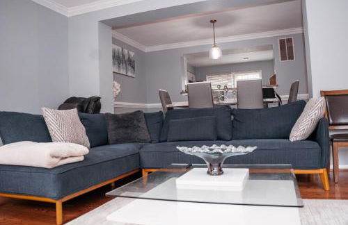 Cozy Springfield Townhome , WIFI , Pet Friendly - Foto 20