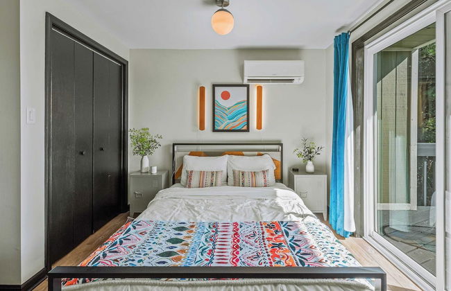 Strawberry Shores by Avantstay Lakefront Private Beach - Photo 16