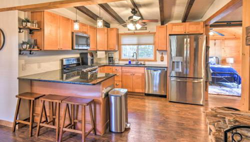 Lake Winnipesaukee Getaway with Private Beach Access - Foto 2