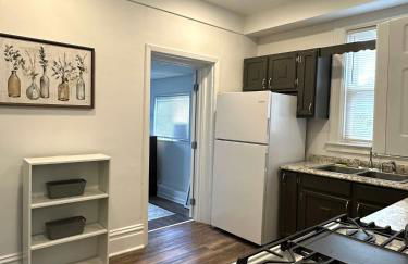 Stunning 3BR-Private Entrance-Renovated-Near City - Foto 5