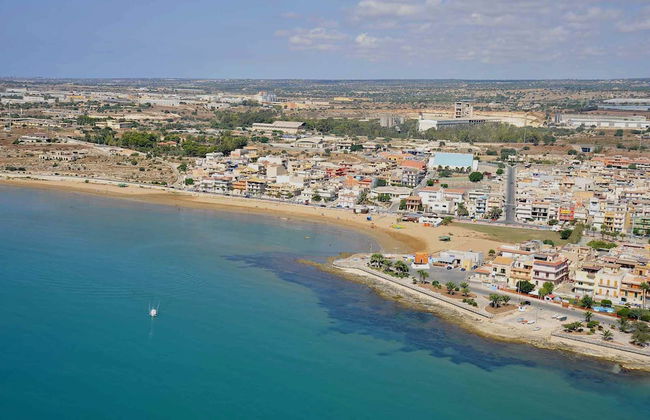 Aura CaseSicule, only for Sea View Lovers, Modern Style Apartment in City Center, Wi-Fi - Foto 15