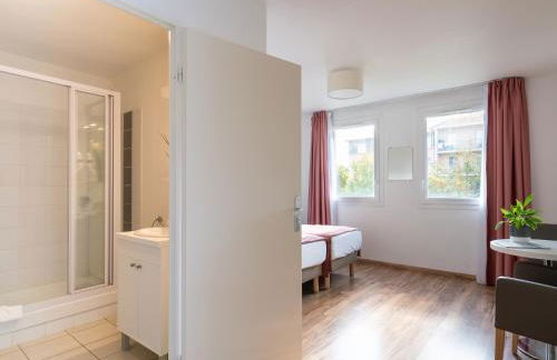 Séjours & Affaires Caen Le Clos Beaumois - Photo 62